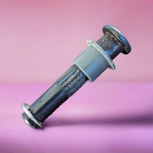 Eureka Maxima Series Vacuum Cleaner Rear Axle 75095 Bearing C Clip Splined